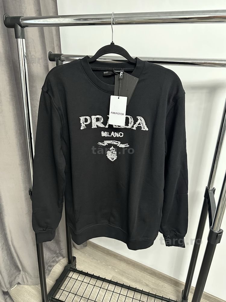 Bluza PRADA super calitate