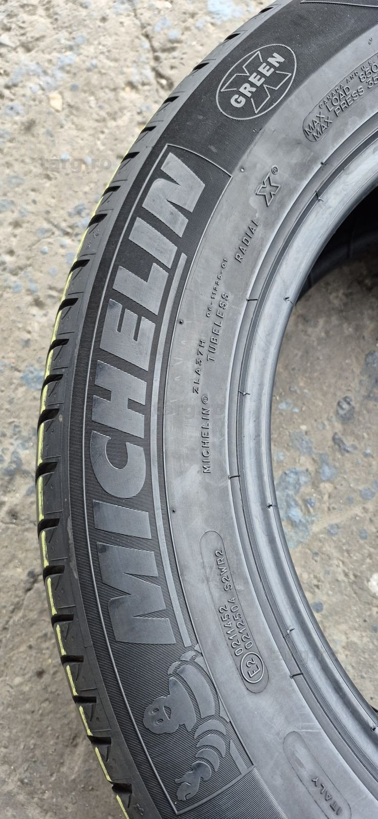 4 anvelope vara Michelin 245/55/17.Pretul este pe bucata. 5