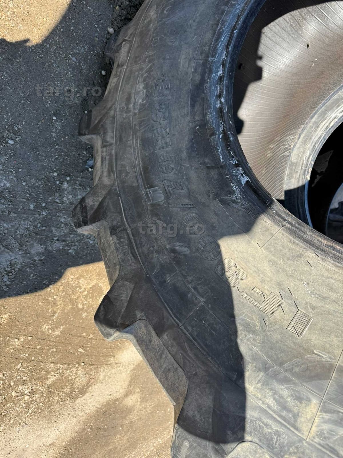 Cauciucuri sh 800.70 R38 2