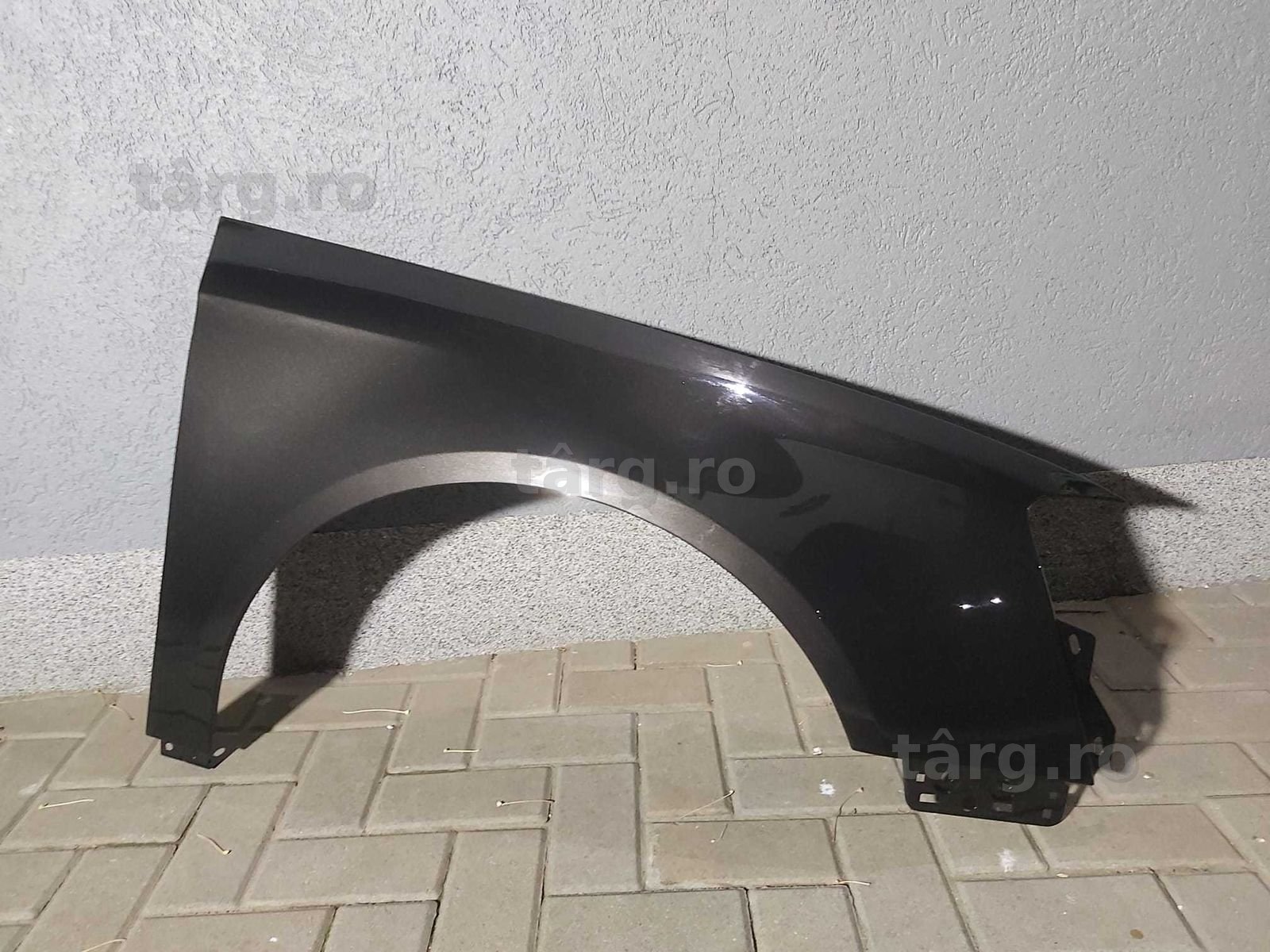 Aripa Fata Dreapta VW Passat B6 2005-2011 Vopsita Maro