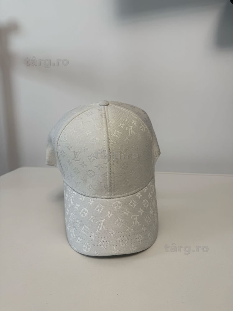 Sapca LOUIS VUITTON super calitate