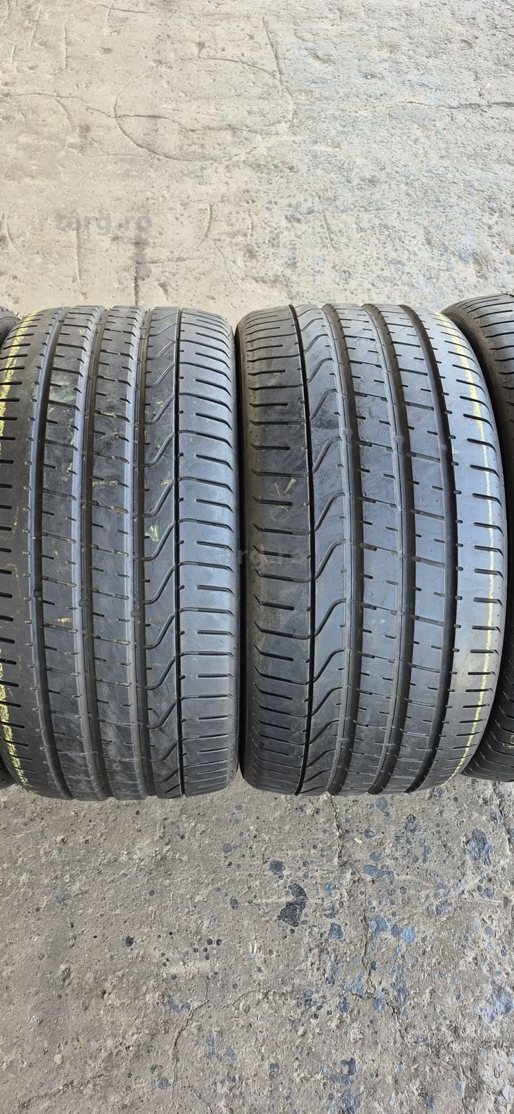 4 anvelope vara Pirelli 295/35/21.Pretul este pe bucata. 2