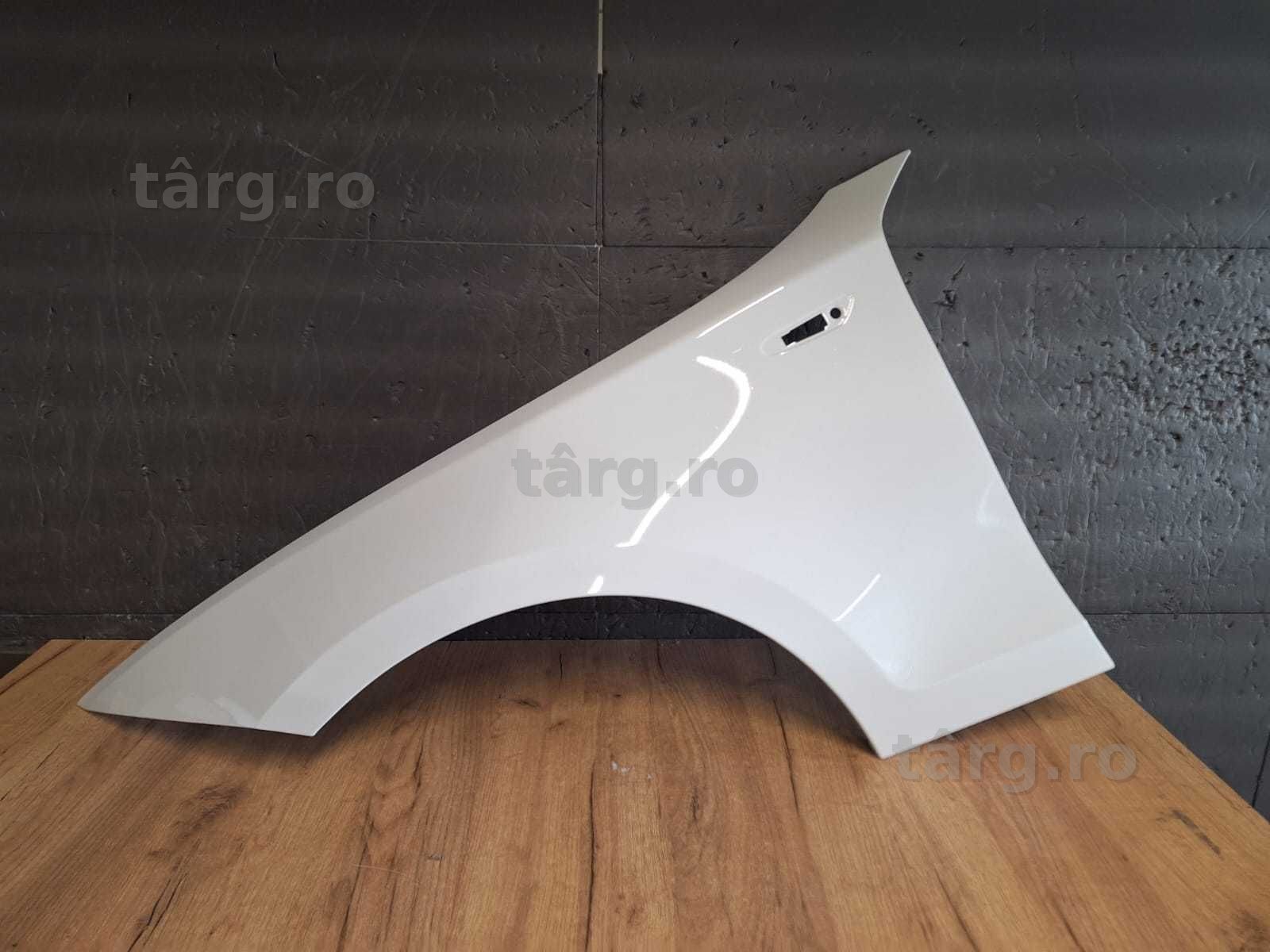 Aripa Fata Stanga BMW E81 E87 An 2003-2010 (i300 (Alb))