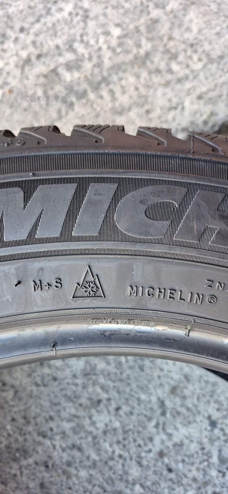 4 anvelope iarna Michelin 235/55/18.Pretul este pe bucata. 7