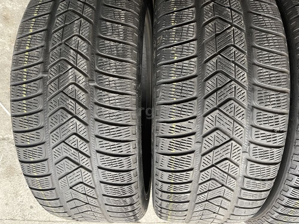 4 anvelope de iarna 245/45/20 pirelli 4