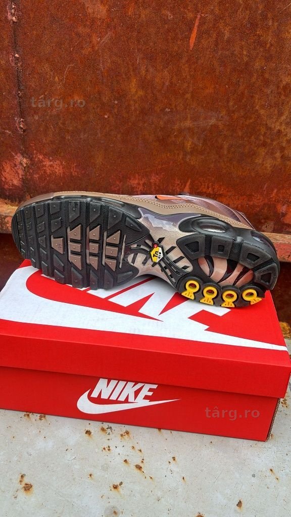 Nike air max plus, 3