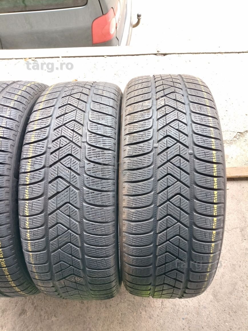 4 anvelope de iarna Pirelli 235/55 R19 dot 0921 3