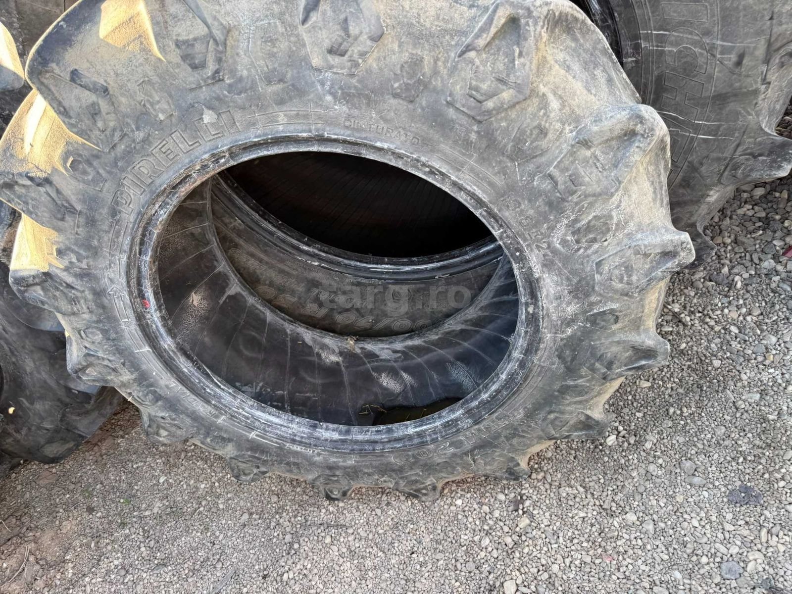 Cauciuc 13.6 R24 Pirelli 3