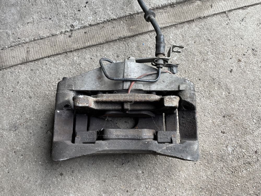 Etrier frana fata Audi A6 C6 model 2004 - 2010