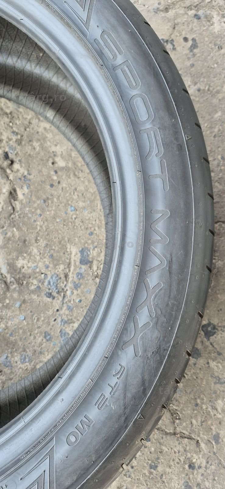 4 anvelope vara,fata Hankook 255/45/20,spate Dunlop 285/40/20.Pret/buc 7