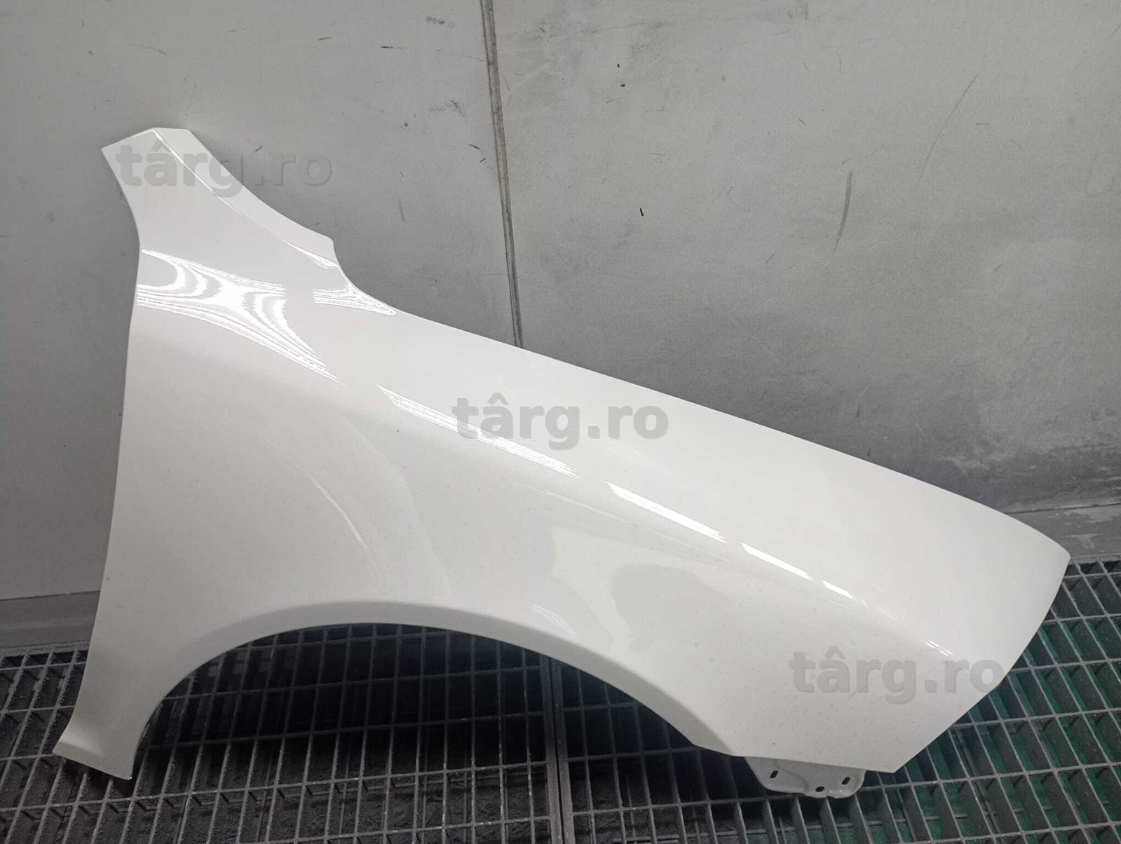 Aripa Fata Dreapta Skoda Octavia 2 II 2004-2008 (LB9A (Alb))