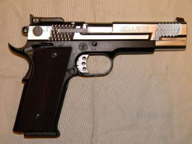 Pistol FOARTE BUN AirsoftCu Aer Comprimat FULL METAL Recul Blowbaclgaz