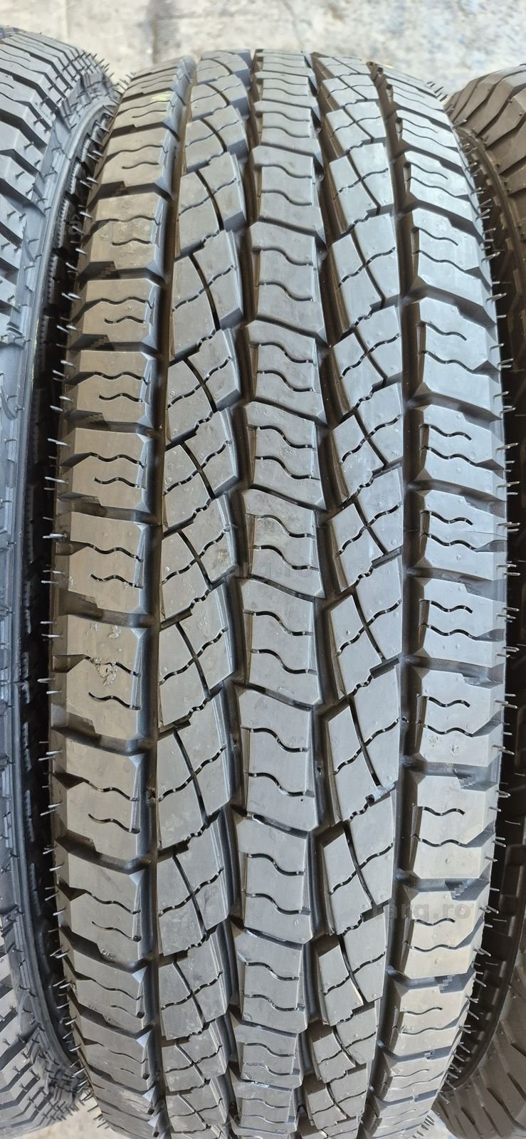 4 anvelope vara Nexen Roadian AT,205/80/16,doua noi,doua ca noi,dot 2023-2025.Pretul este pe bucata. 3