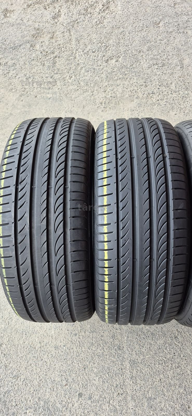 4 anvelope vara Pirelli,fata 225/45/18,spate 255/40/18.Pret/bucata 2