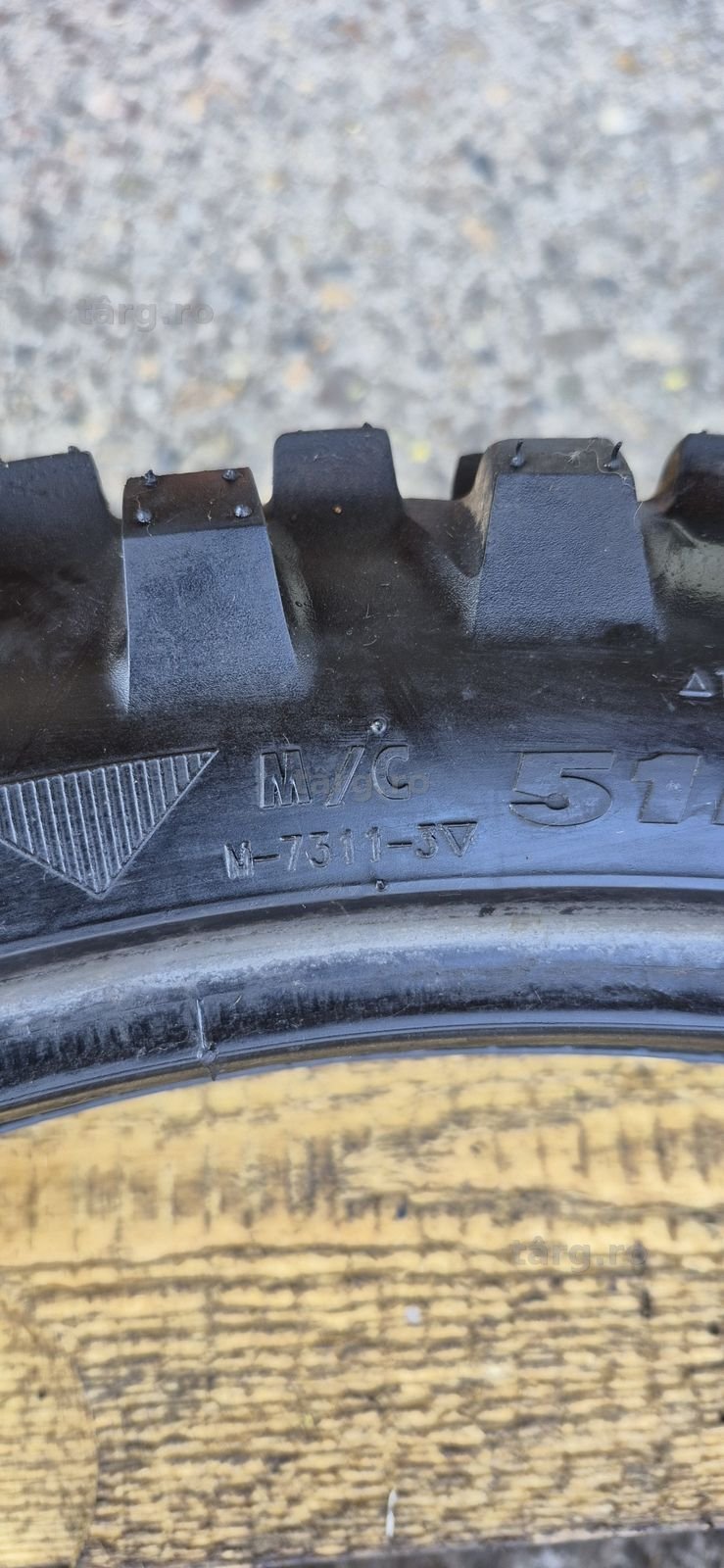 O anvelopa moto ca noua Maxxis 80/100-21M/C. 7