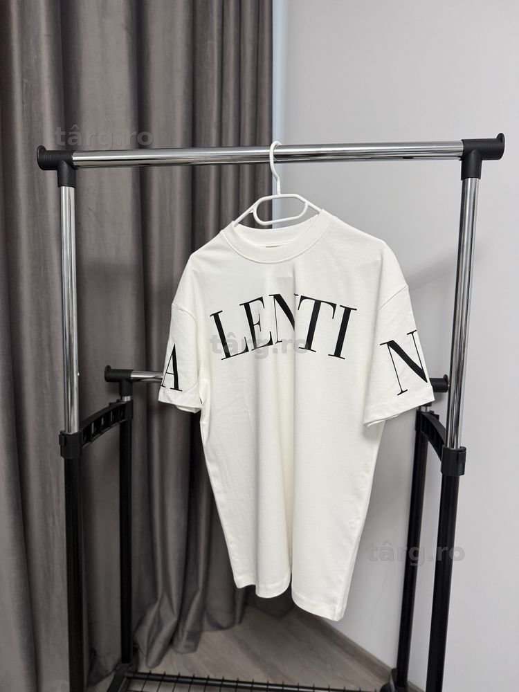 Tricou VALENTINO super calitate
