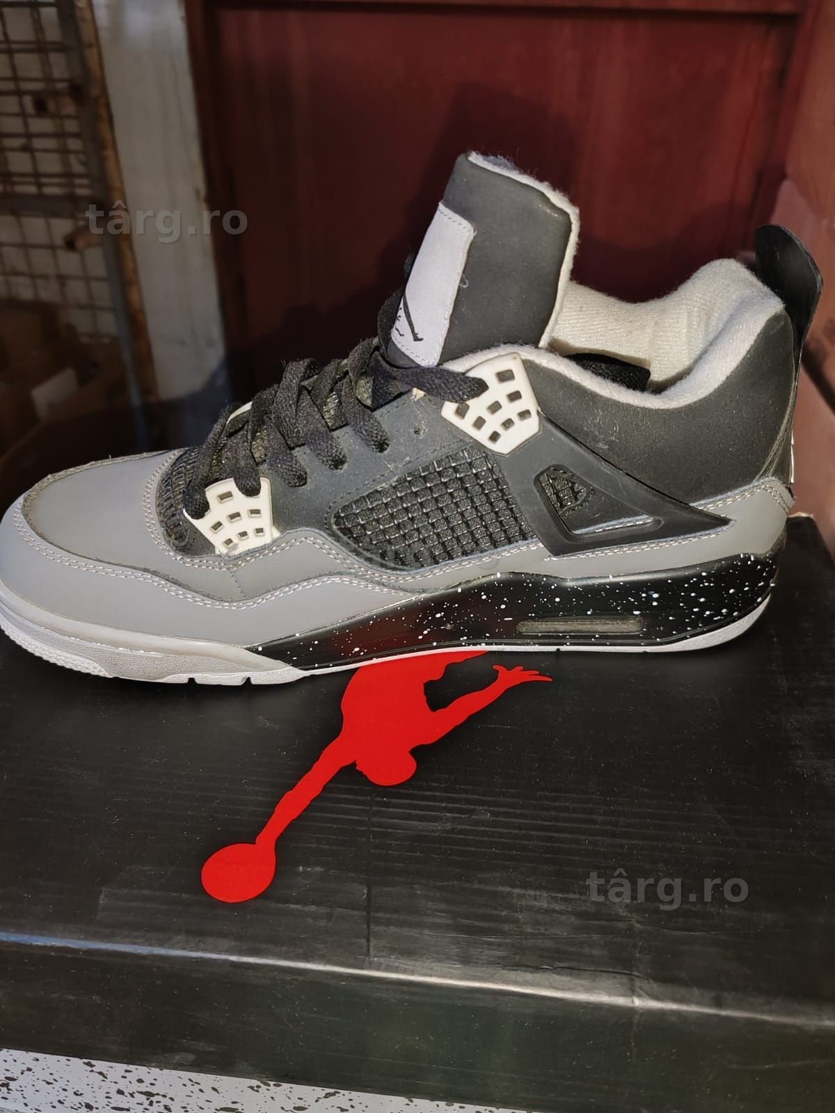 Jordan 4 retro fear