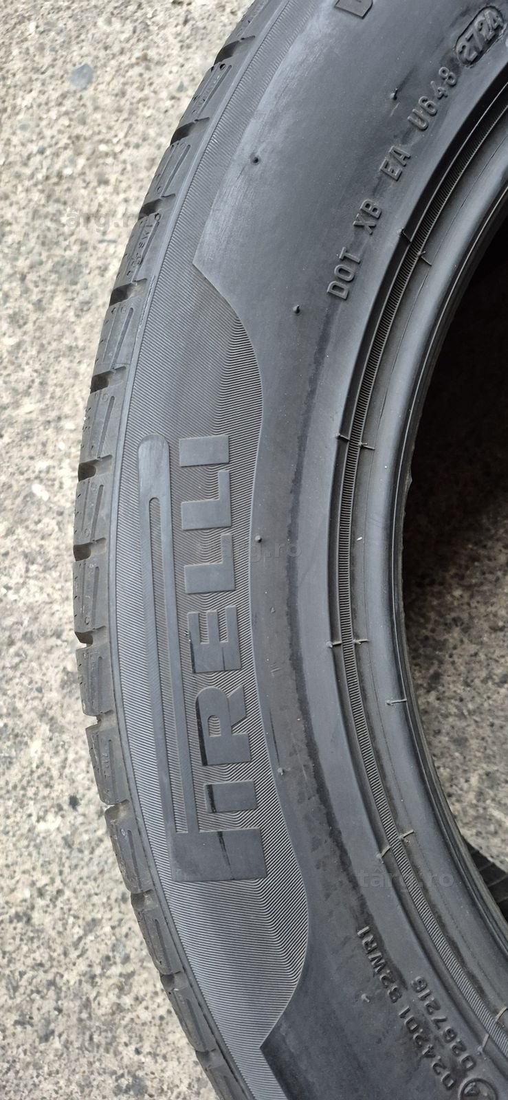 2 anvelope iarna noi Pirelli 275/45/18.Pretul este pe bucata. 3