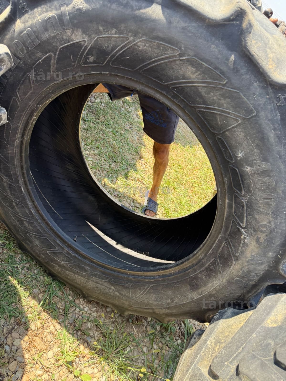 480/65r28 continental 3