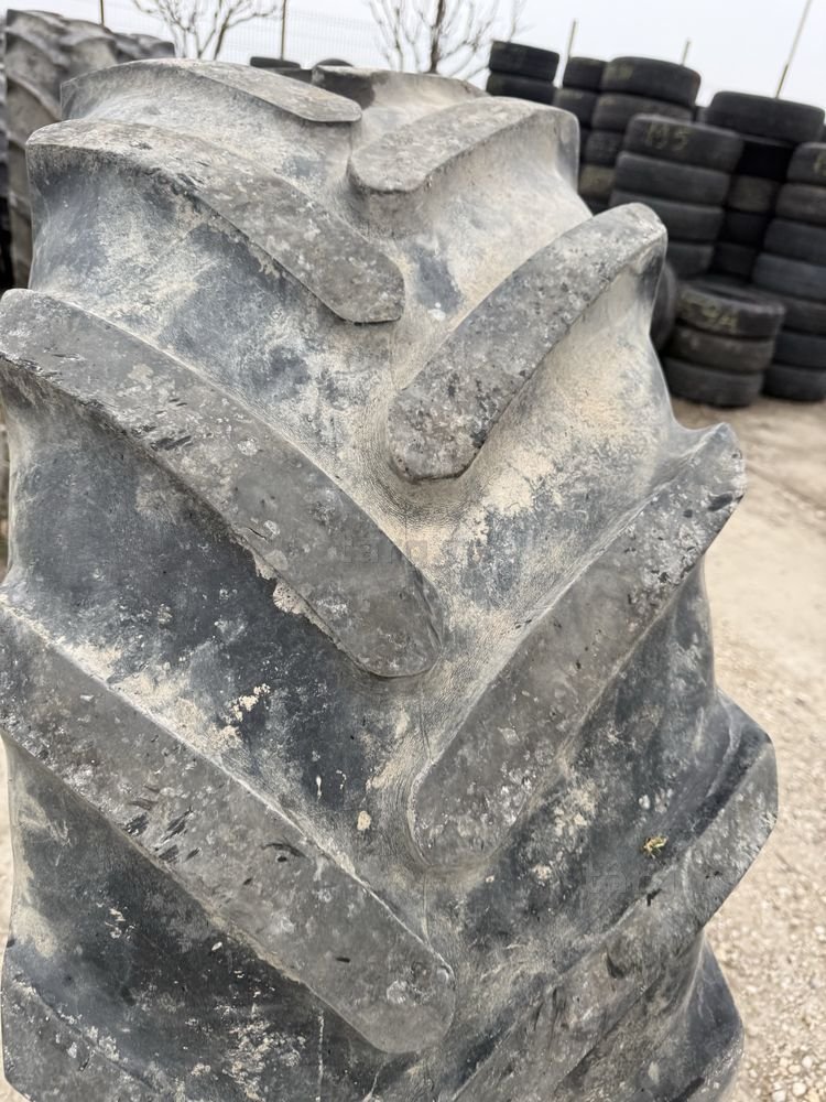 440/65r28 michelin 2