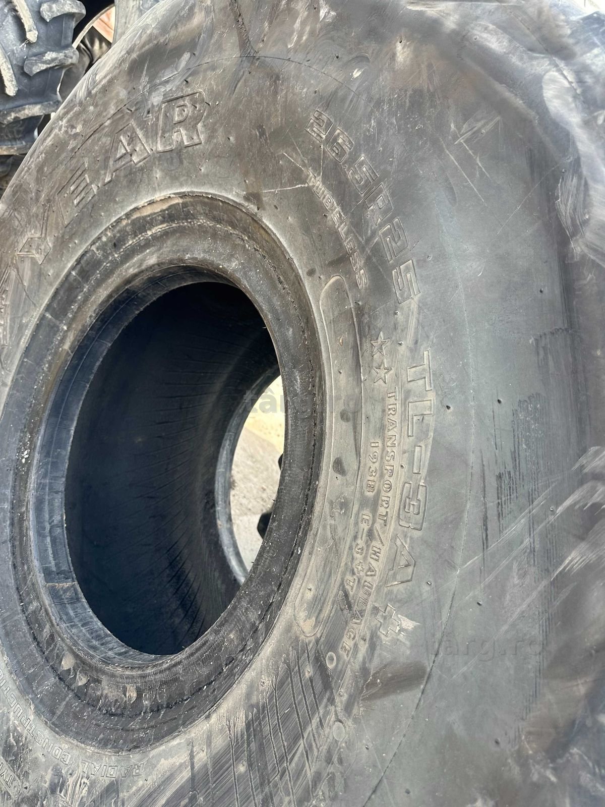 26.5  R25  Goodyear 2