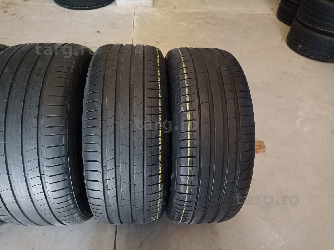 4 anvelope de vara Pirelli RunFlat pe doua marimi 305/40 R20 275/45 R2 3