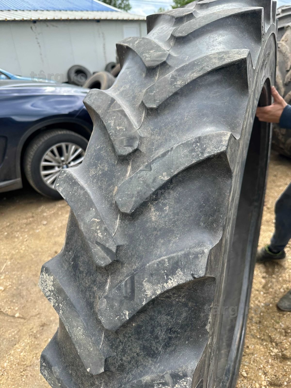 Anvelopa 395/80 R42