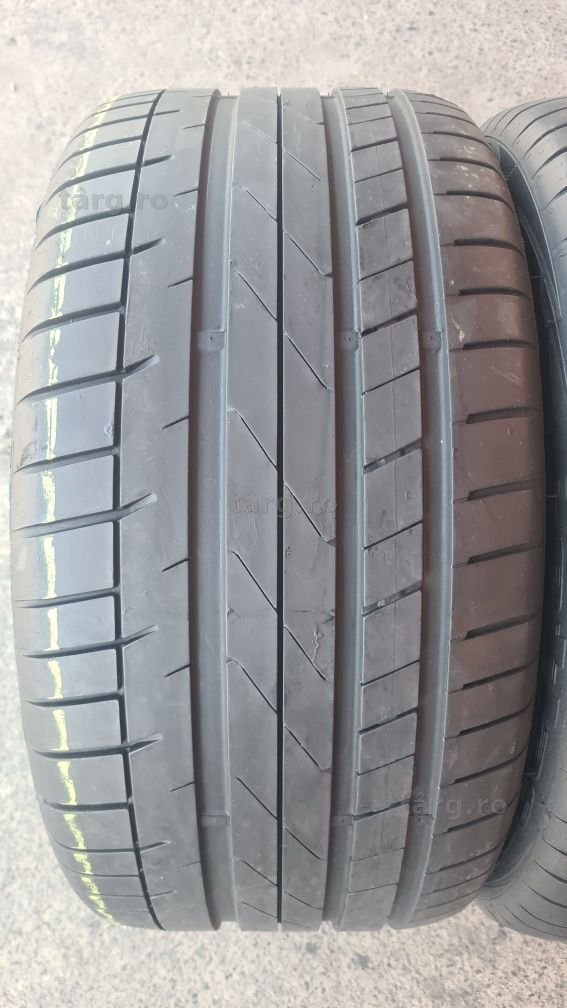 2 anvelope vara Petlas 275/35/18,ca si noi. 2