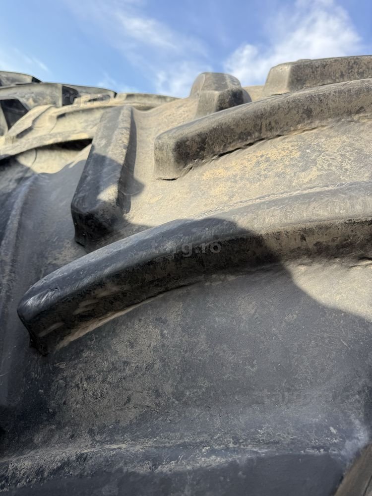 900/60r42 michelin 2
