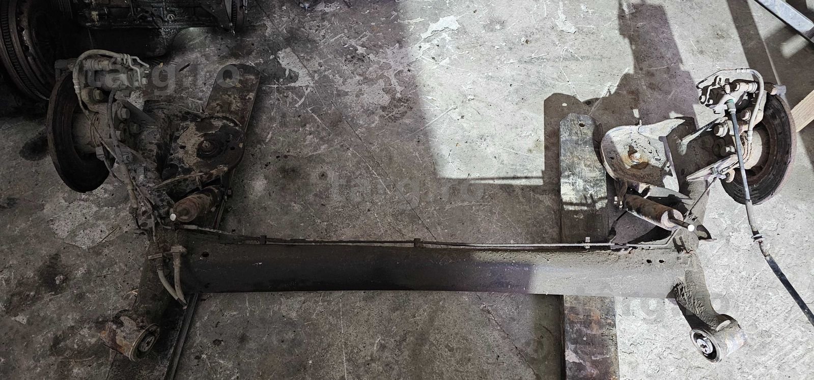 Punte spate Mercedes CITAN W415 2013 / 2014 / 2015 / 2016 2017