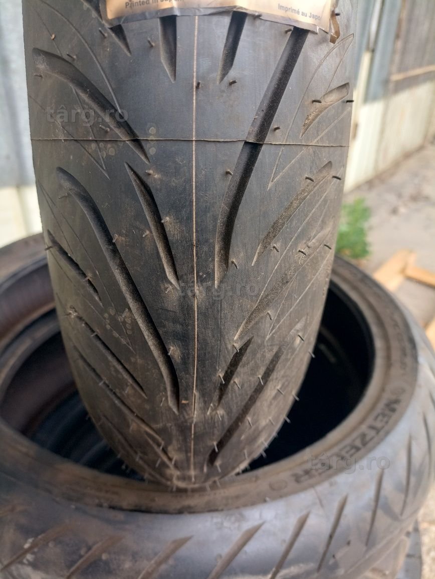 O anvelopa NOUA de spate Bridgestone 130/70 R16 dot 2118 2