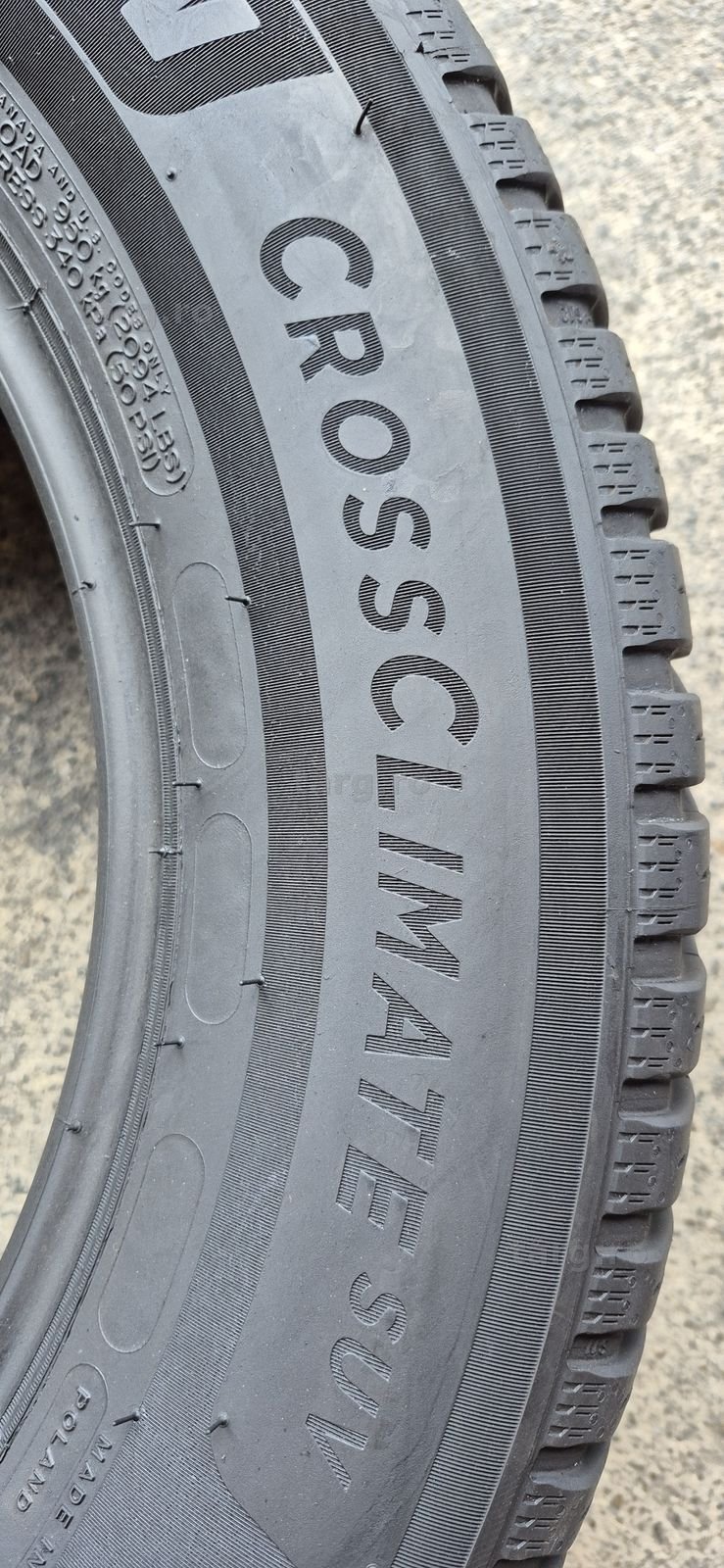 2 anvelope M+S Michelin 235/60/17,dot 2022.Pretul este pe bucata. 4