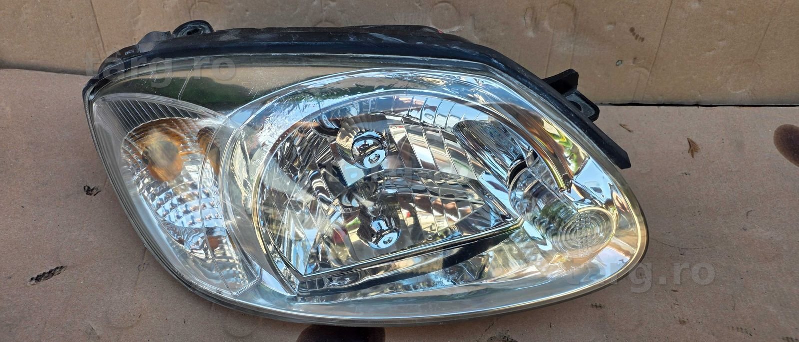Far dreapta Hyundai Accent 2004 / 2005