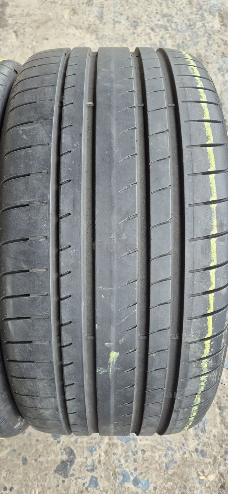 4 anvelope vara Rft Goodyear,fata 245/35/20,spate 275/30/20.Pret/buc. 3