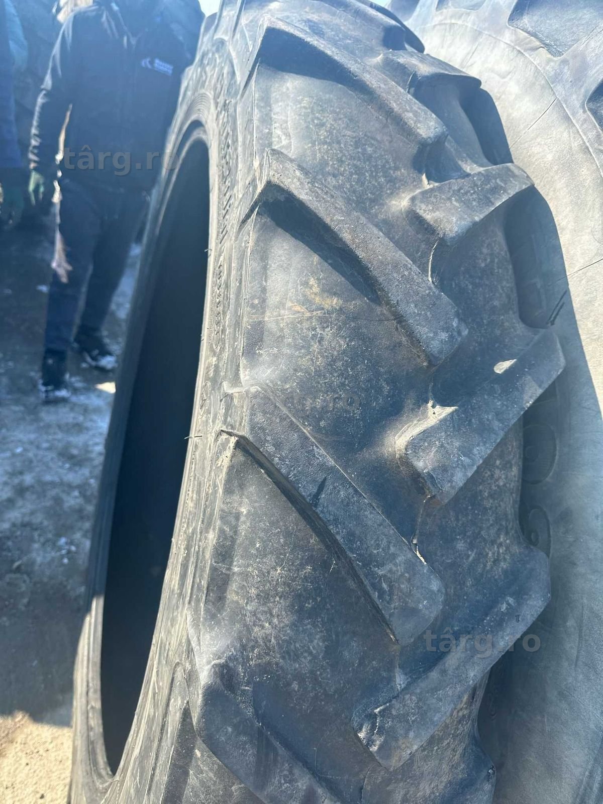 Anvelope 300/85 R42 2