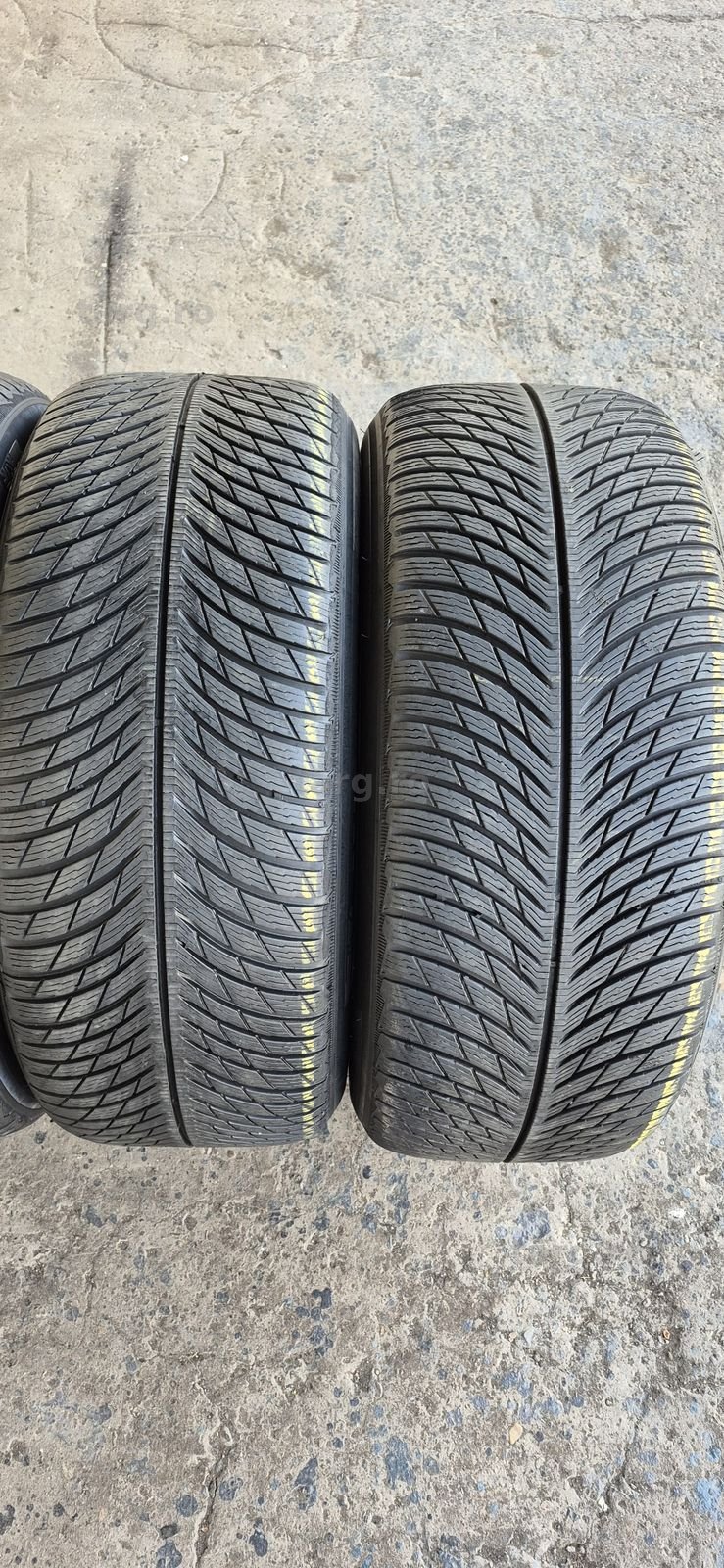 4 anvelope iarna runflat Michelin 265/50/19,dot 2022.Pret pe bucata 2