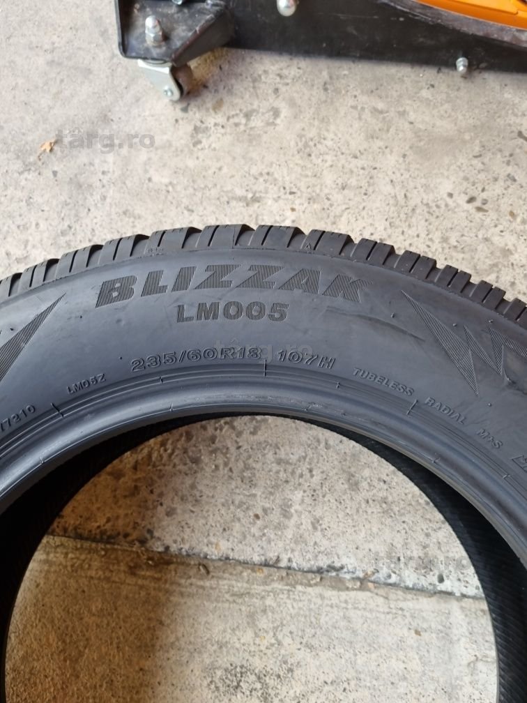 4 anvelope iarna BRIDGESTONE 235/60/18 DOT 2019 PRET PER BUCATA 4