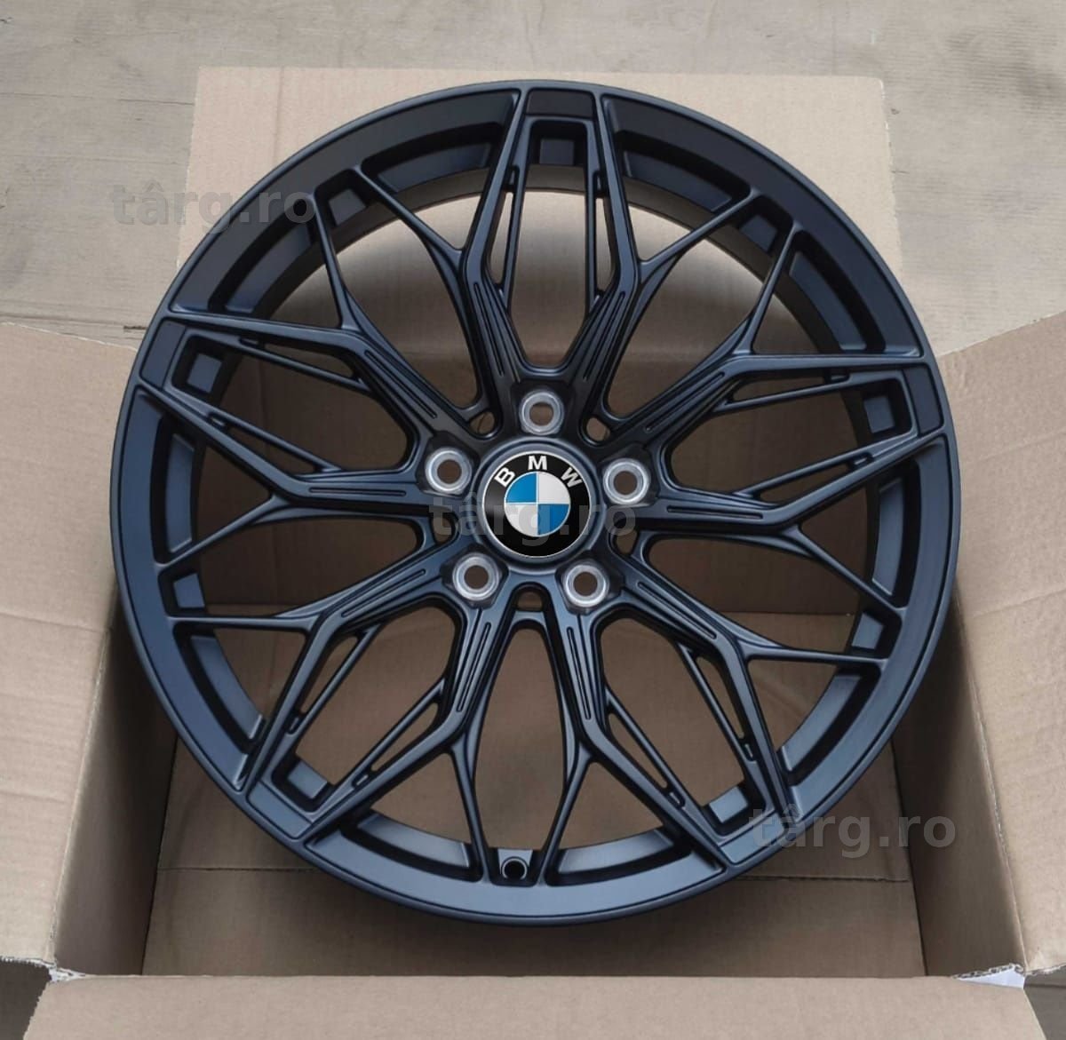 Jante 18 BMW G20 G22 G26 G29 G30 G31 G32 G42 G45 G11 G12 G14 G19iX1 X1 X2 X5 02 G05 F39 F40 F44 F48 U10 U11 etc
Jante Noi cu Factura și Garanție