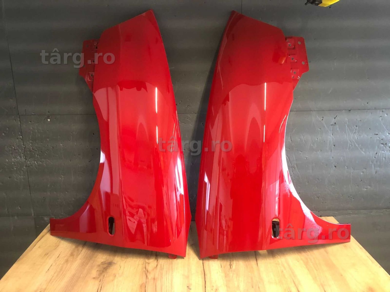 Aripa Fata Dreapta & Stanga Seat Ibiza An 2002-2008 (S3H (Rosu))
