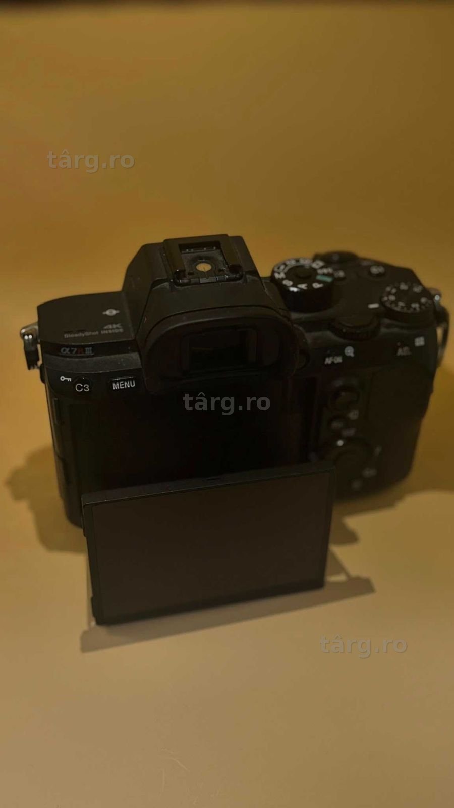 Hope Amanet P7 Aparat foto Mirrorless Sony Alpha A7R III 4