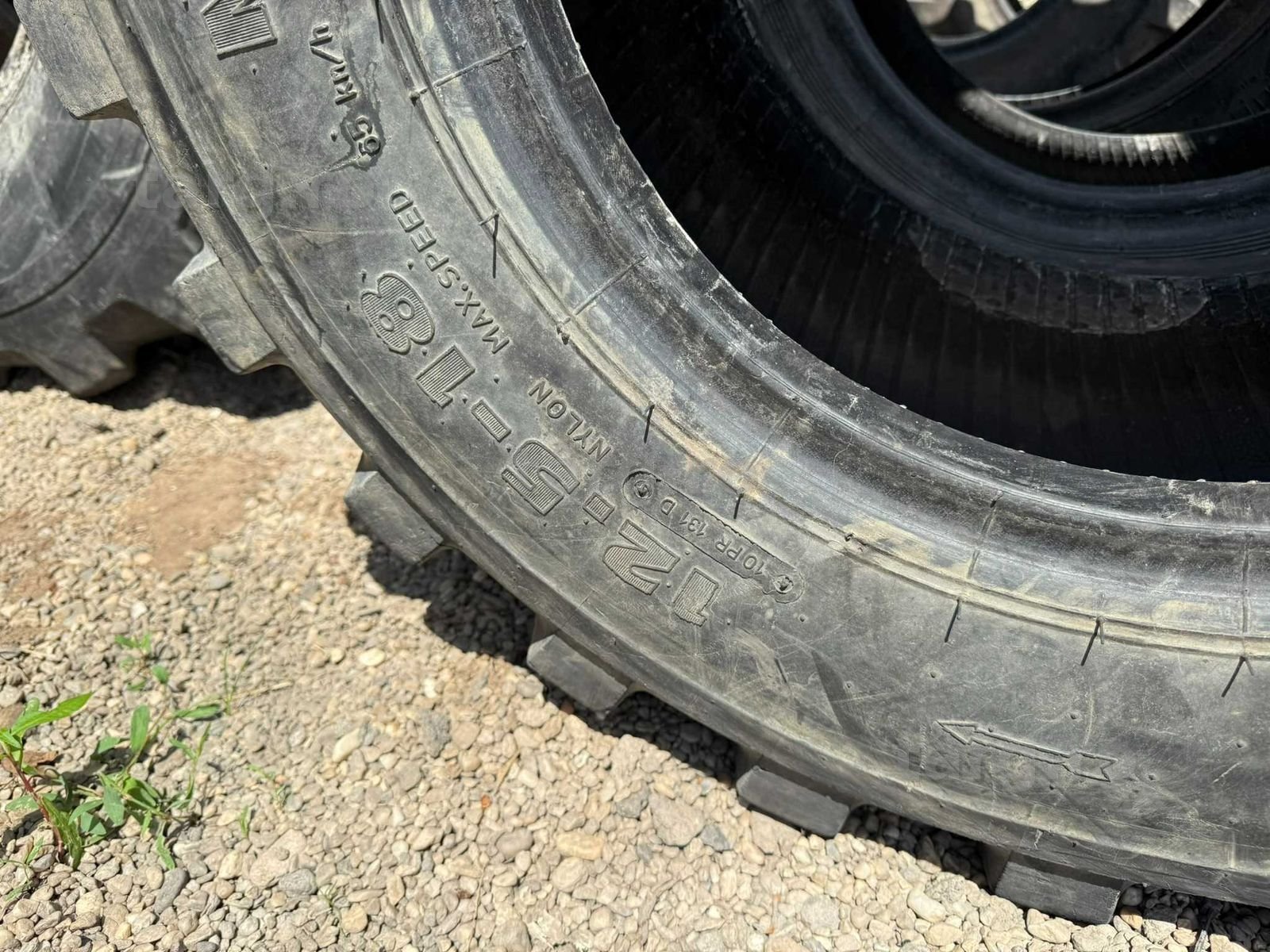 Anvelope sh 12.5 R18 Mitas 2