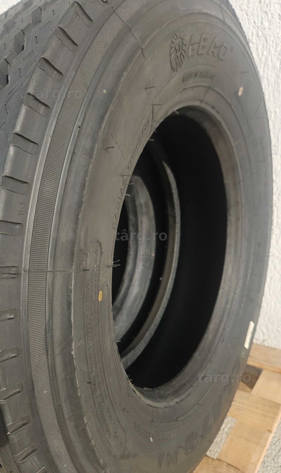 235/75 R17.5 132M, LEAO 14 PR, Anvelope directie remorca M+S, dot 5221 4