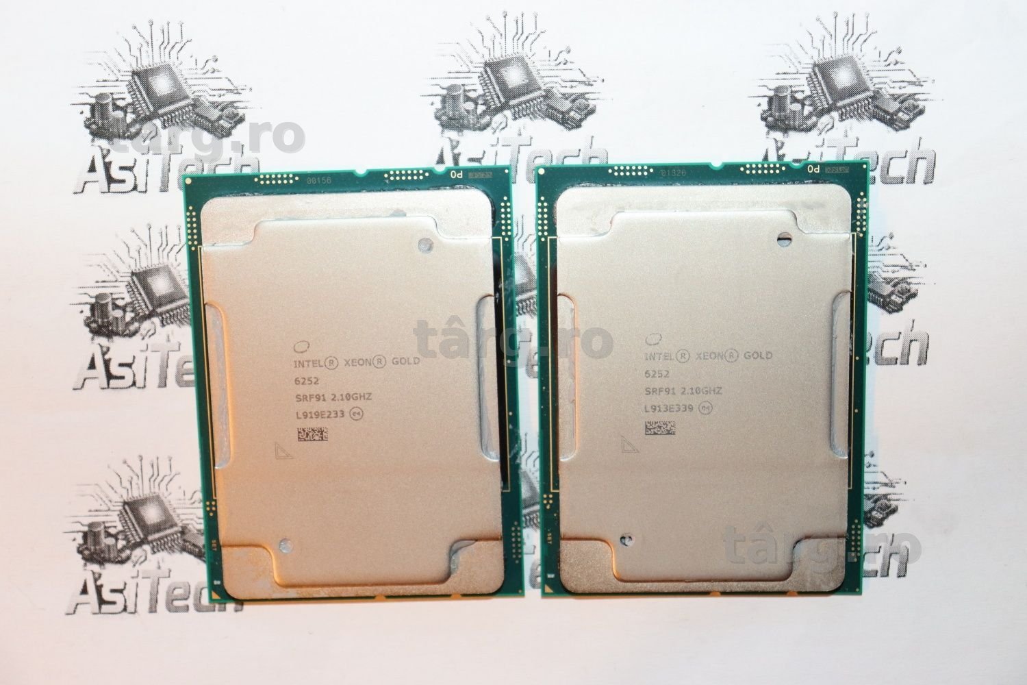 2 x Procesor Intel Xeon Gold 6252 24 Cores / 48 Threads  2.1-3.7GHz 150w  1Tb/Socket LGA3647