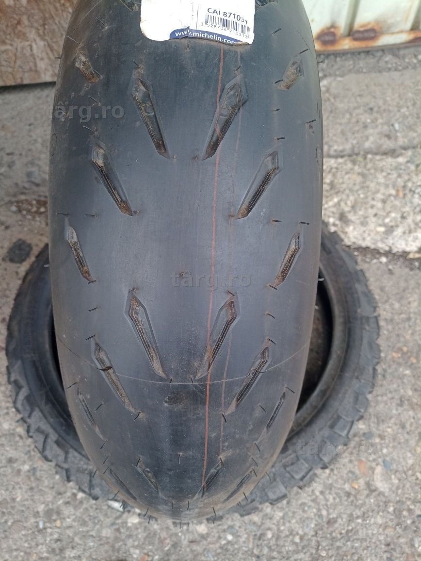 O anvelopa NOUA Michelin 180/60 R17 dot 2918 2