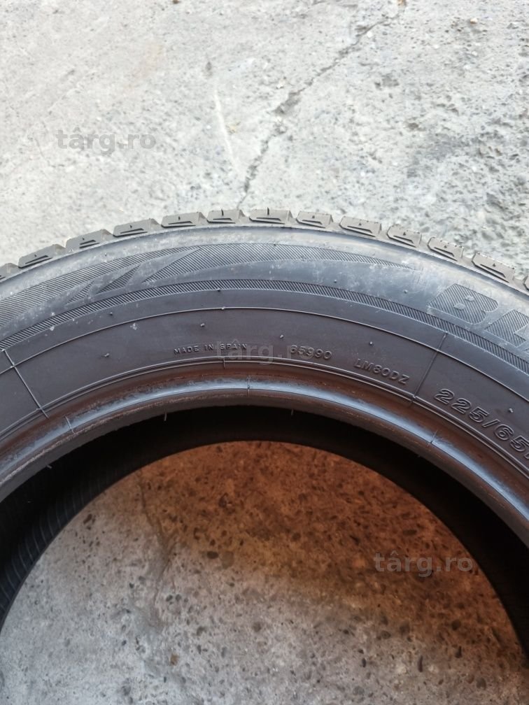 4 anvelope iarna BRIDGESTONE 225/65/17 PRET PER BUCATA 4