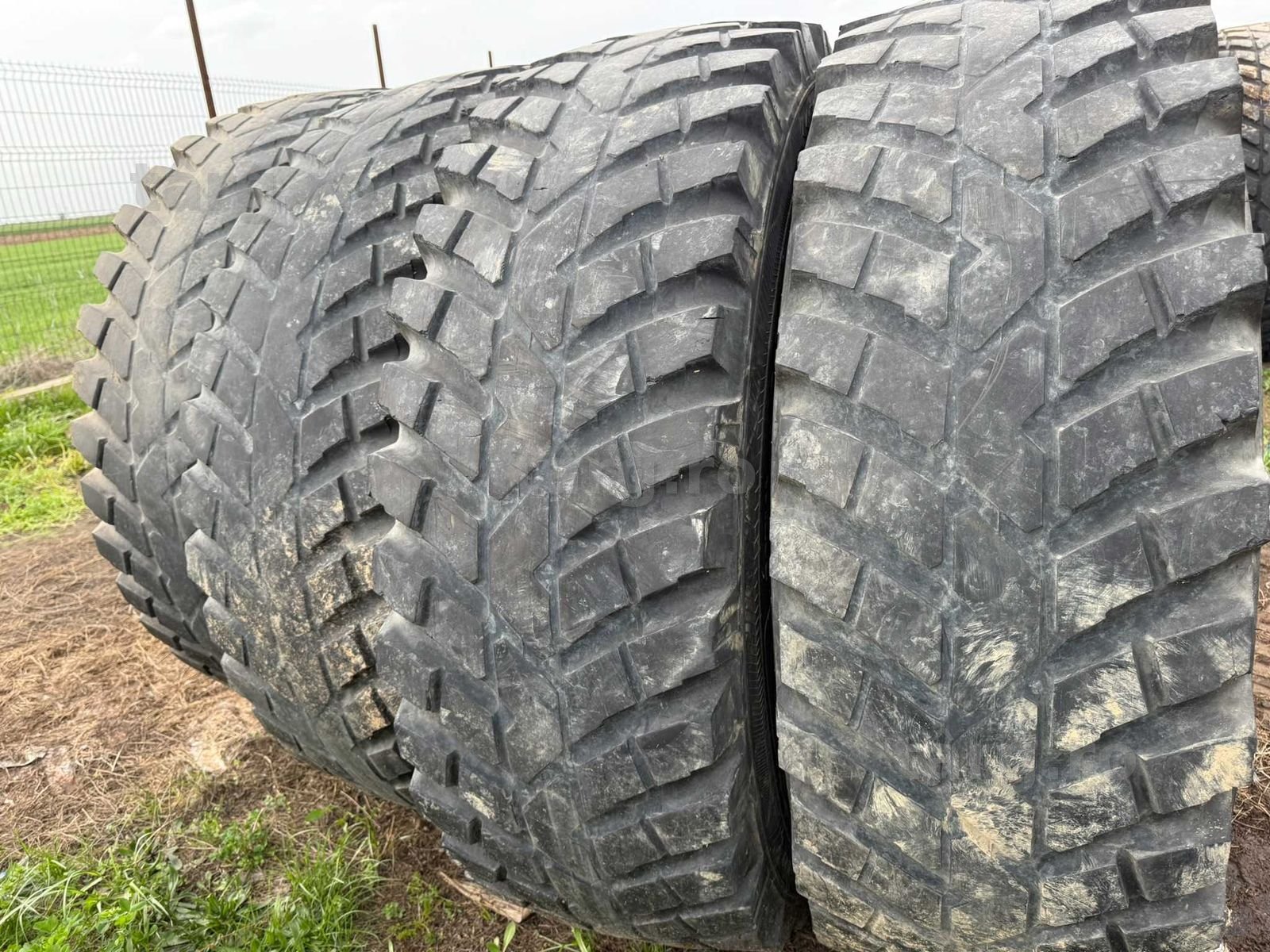 Anvelope 16.9 R30 Nokian
