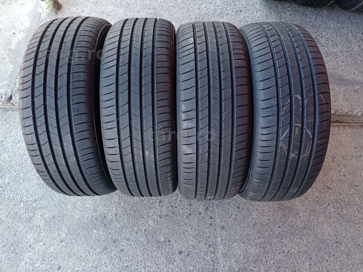 4 anvelope de vara NOI Kumho 215/55 R18 dot 1022