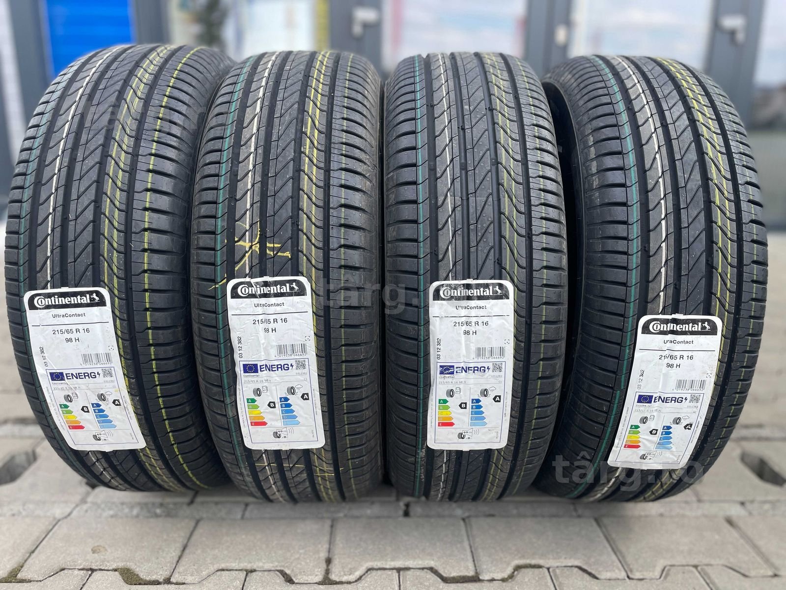 215/65r16 Continental Ultracontact 98H (B,A,69)