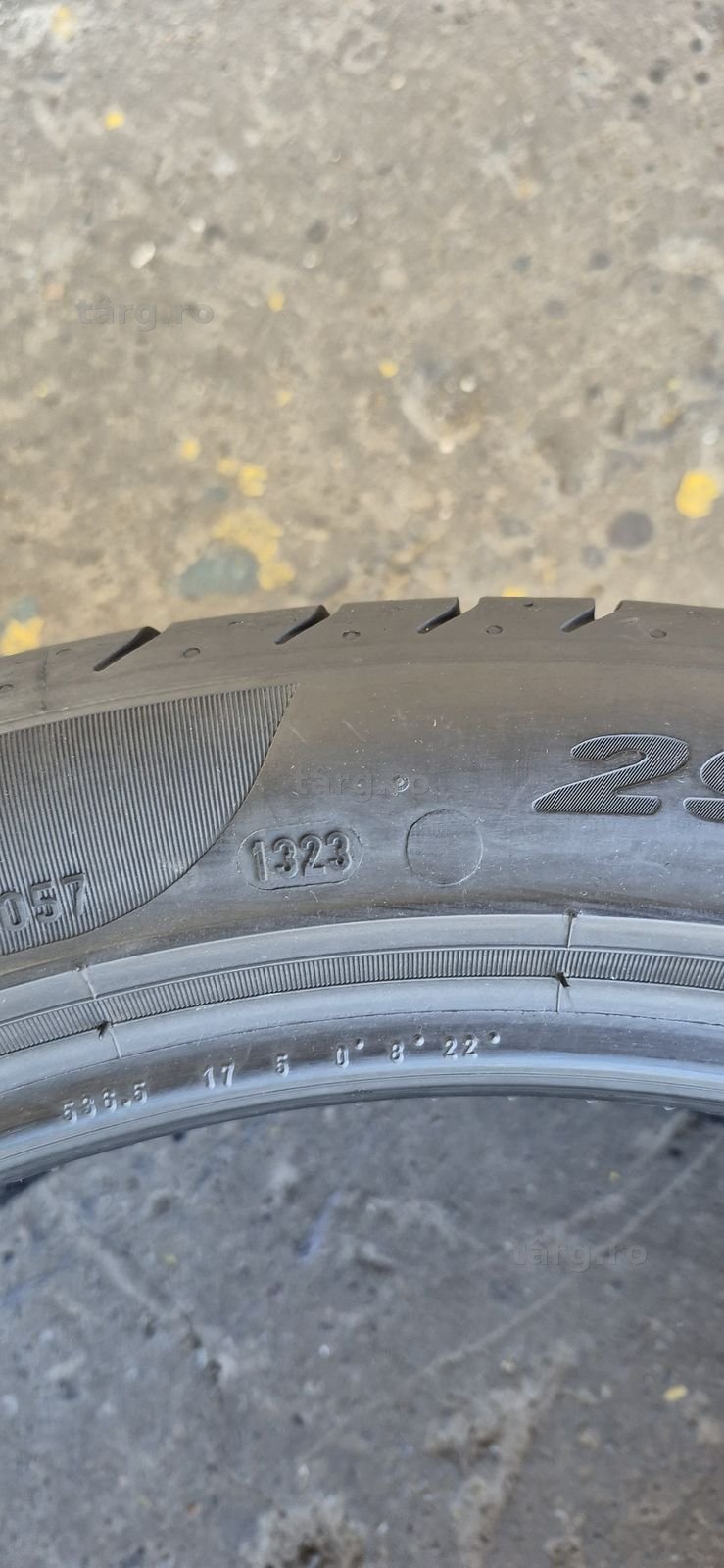 4 anvelope vara Pirelli 295/35/21.Pretul este pe bucata. 7