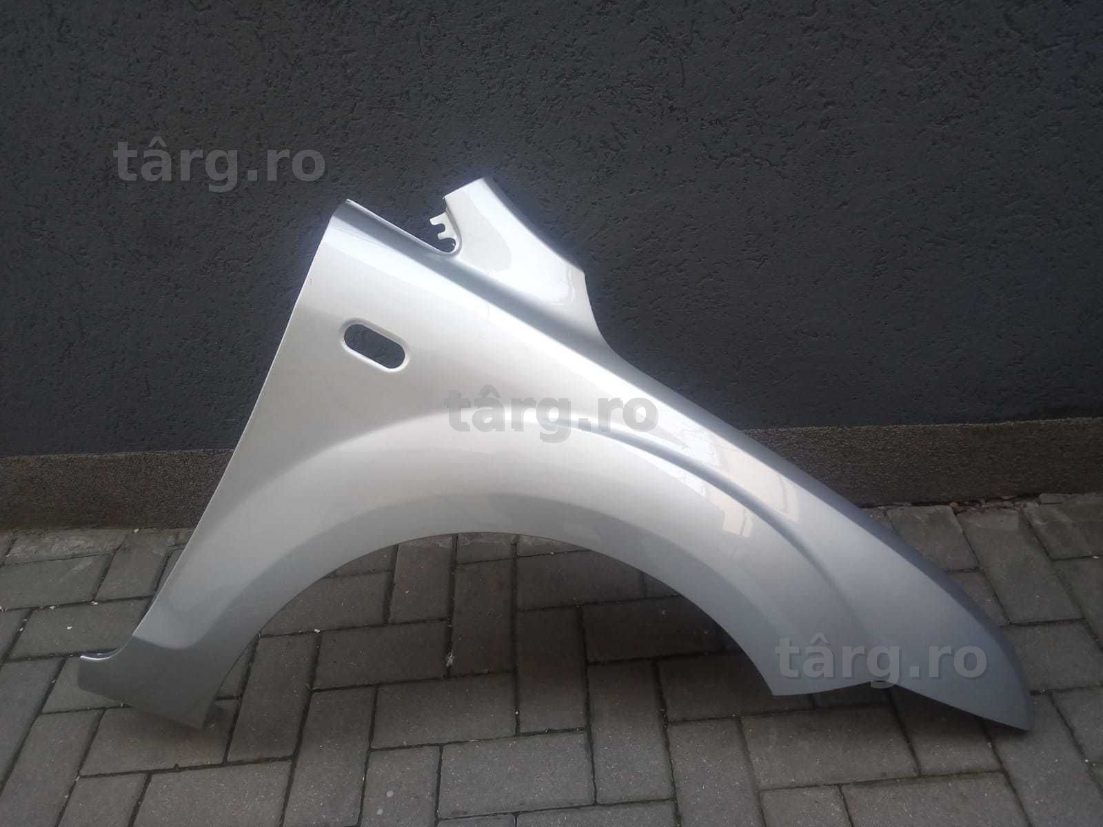 Aripa Fata Dreapta Ford Focus 2/II 2004-2008 Vopsita Gri Deschis
